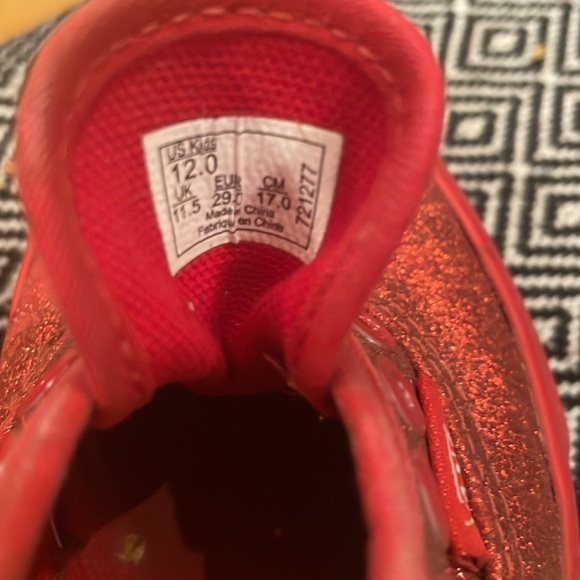 Vans Ruby Red Slippers - Picture 5 of 5